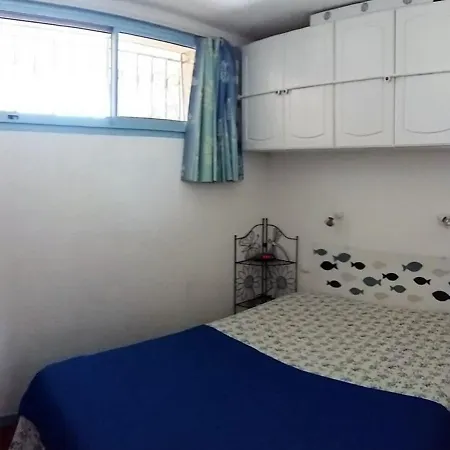 T2 Avec Piscine, Parking Prive, Proche - 4 Couchages - - Fr-1-388-8 Apartamento