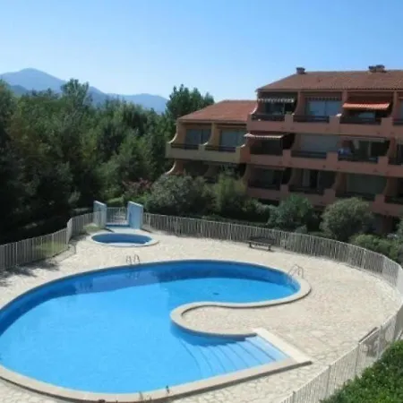 T2 Avec Piscine, Parking Prive, Proche - 4 Couchages - - Fr-1-388-8 *