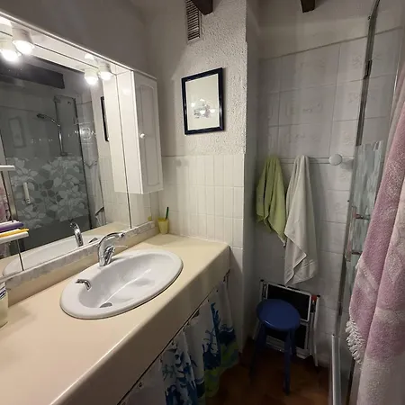 Apartmán T2 Avec Piscine, Parking Prive, Proche - 4 Couchages - - Fr-1-388-8 *